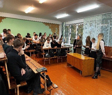 Информационный час на тему «Беларусь начинается с меня. Связь поколений. Семья – основа моей ответственности»